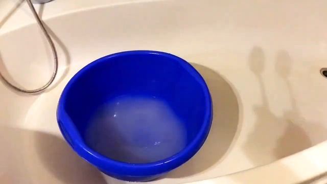 ПРОСТО ДЕРЖИТЕ ПЯТКИ в ЭТОЙ ВОДЕ! Вот и ВЕСЬ СЕКРЕТ! смотреть онлайн