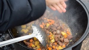 УЗБЕКСКИЙ ЛАГМАН В КАЗАНЕ НА КОСТРЕ