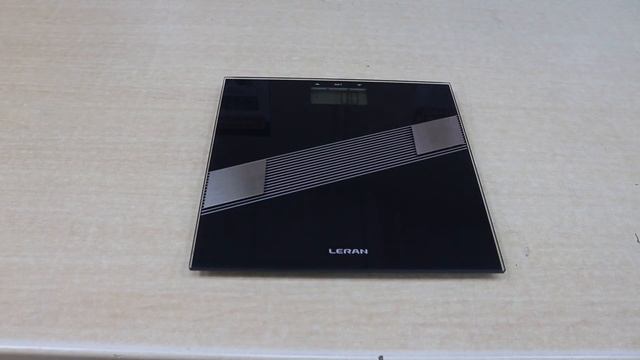 Видеообзор весов LERAN EF953-S72 со специалистом от RBT.ru смотреть онлайн