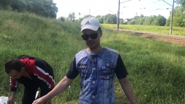 ВЛОГ:ПРОКАТИЛСЯ НА ОСЛЕ/ПОМЫЛИ МИШУ КОБРУ НА МОЙКЕ!!! смотреть онлайн