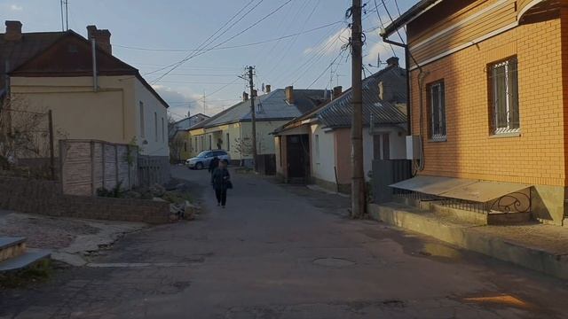 ? 1Ч. Прогулка по Житомиру. Замковая гора. ул. Кафедральная. Walking.