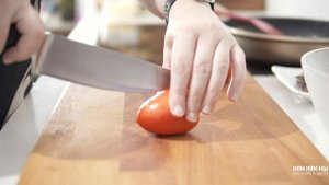 НОВОГОДНИЙ САЛАТ С КОЛБАСОЙ И ГРИБАМИ