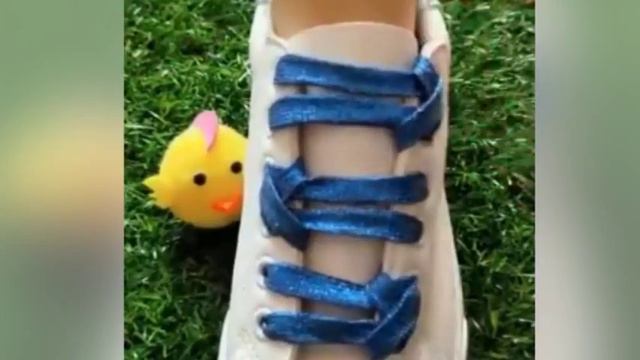 ВОТ КАК НАДО ЗАВЯЗЫВАТЬ ШНУРКИ смотреть онлайн