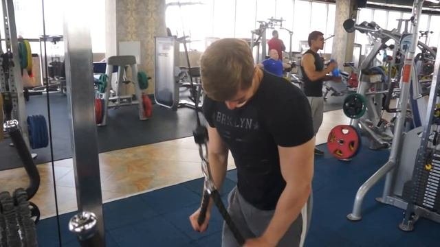 Тренировка рук при сколиозе! Натуральный тренинг!