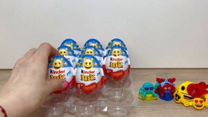 КИНДЕР СЮРПРИЗ ЭМОДЖИ СИНИЕ 2022 ! Kinder JOY Emoji Unboxing, Игрушки, СМАЙЛИКИ ЭМОДЗИ