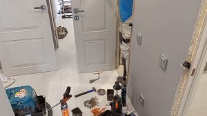 Установка Межкомнатных дверей, часть рабочего процесса..