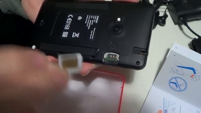 Nokia Lumia 625 Windows Phone SIM Card Installation смотреть онлайн