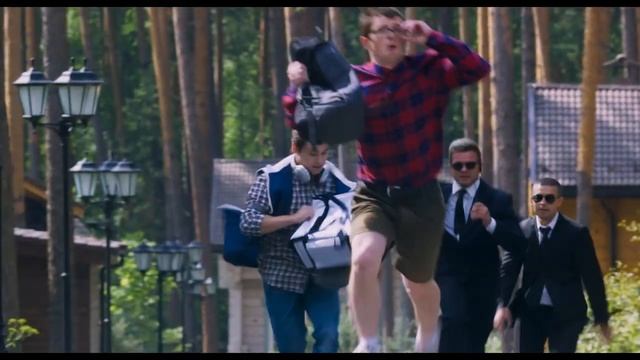 Гриша Субботин (16+) - трейлер. С 17 ноября (720p).mp4 смотреть онлайн