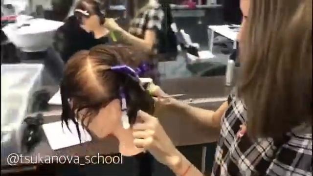 Учебный процесс курса «Парикмахер колорист с нуля» в Tsukanova-school