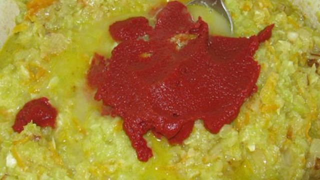 Кабачковая икра с мукой