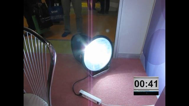 Плазменный прожектор PSF1831A. Плазменный светильник производства компании LG Electronics смотреть онлайн