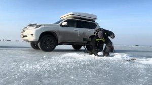 Писуч в пролете | Зимняя рыбалка в 4К