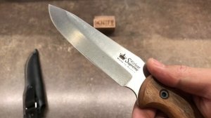 Нож "Flint AUS-8 Satin" от Kizlyar Supreme.