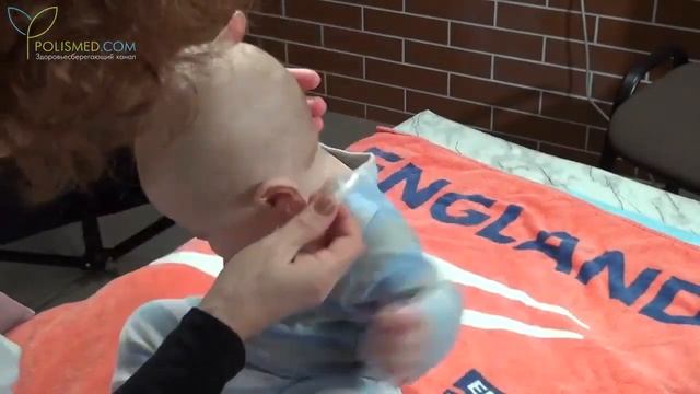 Уход за ушами новорожденного