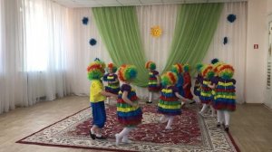 Танец «В каждом маленьком ребёнке»