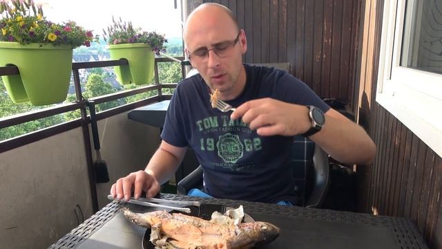 КАКАЯ ФОРЕЛЬ ВКУСНЕЕ ?