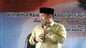 Anis Matta Dialog Kebangsaan di Pondokpesantren Maba'us Sholihin