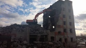 Снос домов  снос брошенного 7этажного дома часть 40_1080p.mp4