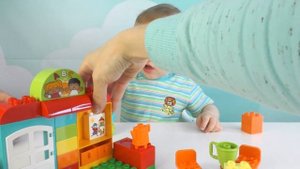 Играем в Детский сад Лего Дупло 10833 Конструктор Lego Duplo Видео для детей обзор игры дети