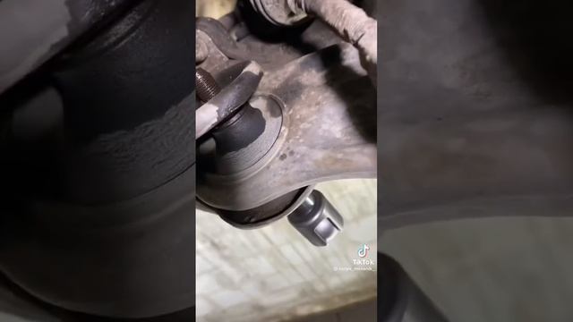 Замена сайлентблоков переднего рычага Шевроле Авео Т250 #ремонтавто #шевроле #авео #chevrolet
