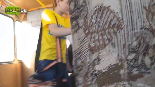 "Классика" в луганской маршрутке смотреть онлайн