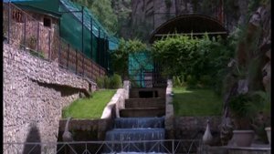 Табиати зебои дараи Варзоб . The beautiful nature of Varzob