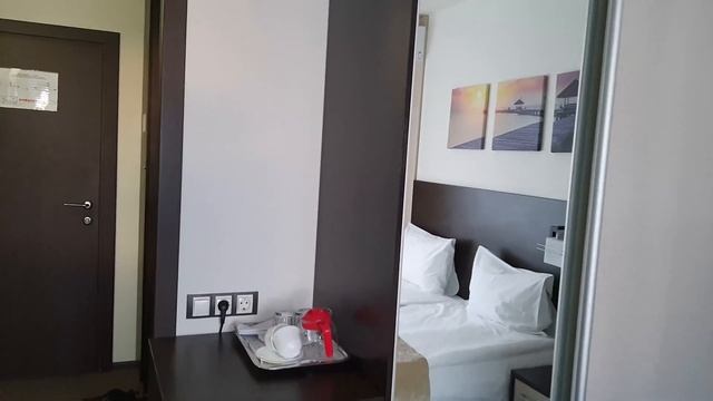 Рено Сандеро 1.6 на механике, Поездка на 800км проблемы рено Сандеро 2010 года смотреть онлайн