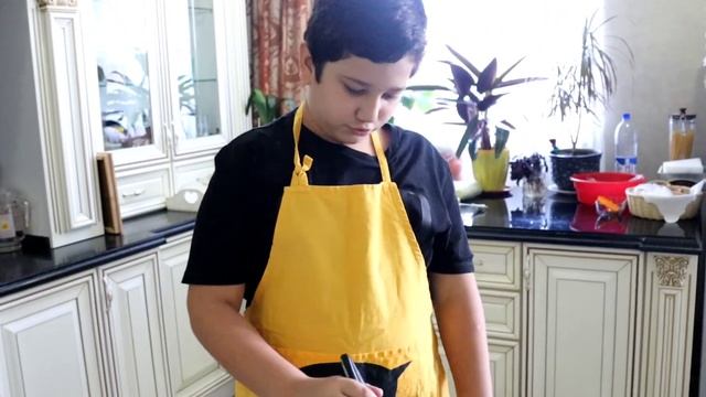 Готовим КАМЕННЫЕ печенья Хагрида из Гарри Поттера (надеюсь не вырастет шрам) смотреть онлайн