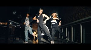 Баста ⁄ Смоки Мо - Старая Школа