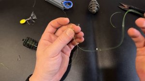 СНАСТЬ на КАРАСЯ пружина своими руками \ бюджетный монтаж для ловли карася на леске