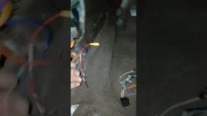 Как подключить автомагнитолу и камеру заднего хода