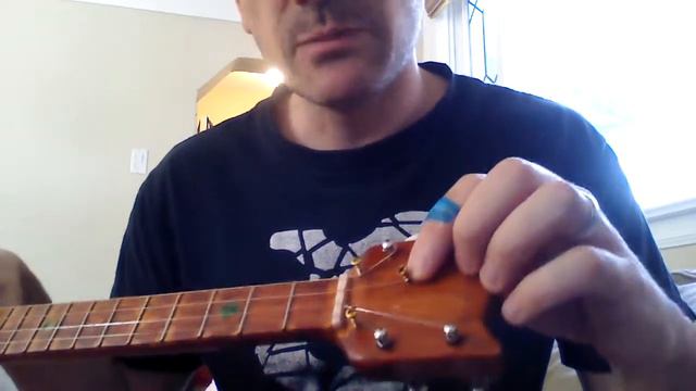 The Boxjolin - homemade instrument #2 смотреть онлайн