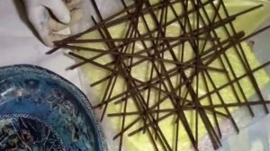 Как красить бумажные трубочки - видео-урок плетения для начинающих № 2