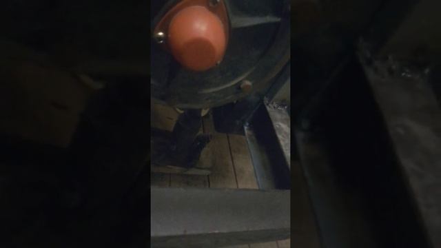 Усиление рамы и установка добавочный подшипников на полуось минитрактора смотреть онлайн