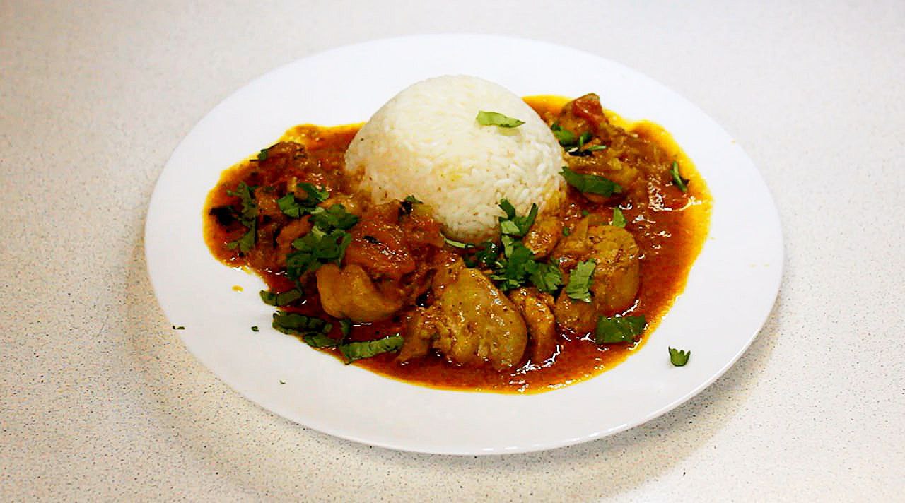 Курица карри с рисом, это блюдо взорвет ваши вкусовые рецепторы! Индийская курица карри с рисом.