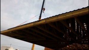 Подъем крыши 13х13 метров с земли