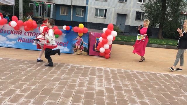 Как Марию Киселеву в Строгино хлебом-солью встречали