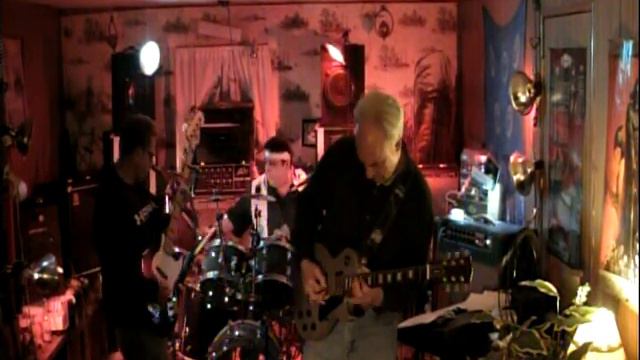 Cover of King Bee Blues Mahogany Rush Gibson Les Paul Studio смотреть онлайн