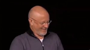 Гоблин и Жуков жмякают свиней