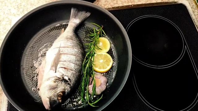 Скупил всю рыбу и готовлю тоннами. Вот как нужно готовить рыбу.
