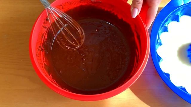 Дешёвый и быстрый пирог из доступных продуктов .Без яиц, молока и сливочного масла. смотреть онлайн