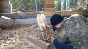 Медведь из дерева бензопилой