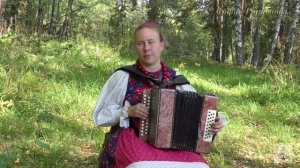 София Горбунова. Вот кто-то с горочки спускается