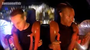 #аттракционы Обморок ПАЦАНОВ на АТТРАКЦИОНАХ !!! )) ПРИКОЛ)) ПОТЕРЯ СОЗНАНИЯ )))