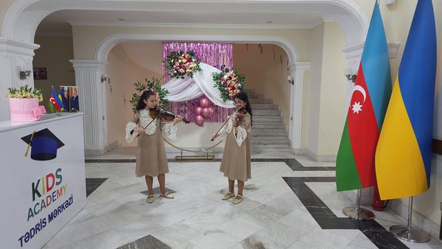 Василий Михайлюк - Черемшина - Мамедова Нурай, Велибекова Мария (Kids Academy Tədris Mərkəzi) смотреть онлайн