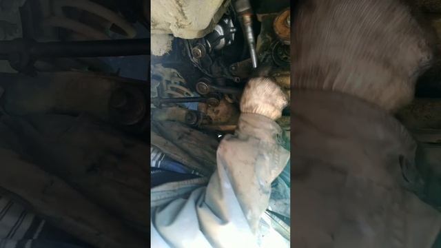 как снять глухой подшипник коленвала при помощи маховика и анкера ,лучший способ