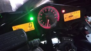VFR800 VFR 800 плавают обороты троит.
