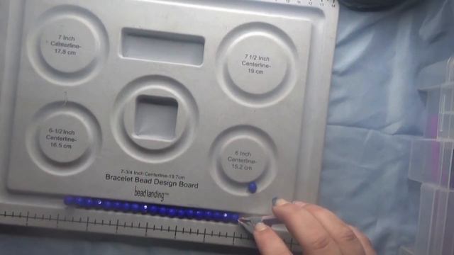 How to make a Blue Stretch Bracelet #chelcworxcreations смотреть онлайн