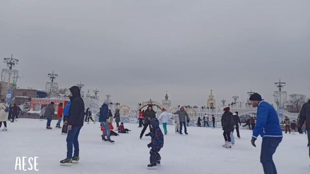 МОСКВА КАТОК НА ВДНХ (кыргызча) смотреть онлайн