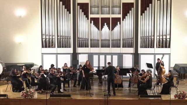 С.М. Слонимский Трагикомедия для альта и камерного оркестра смотреть онлайн